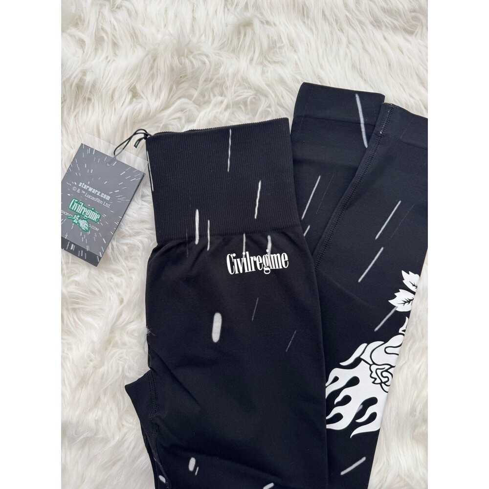 Civil Regime x Star Wars Hyperspeed Kelly Seamless Scrunch Leggings
Size XS - Picture 8 of 10